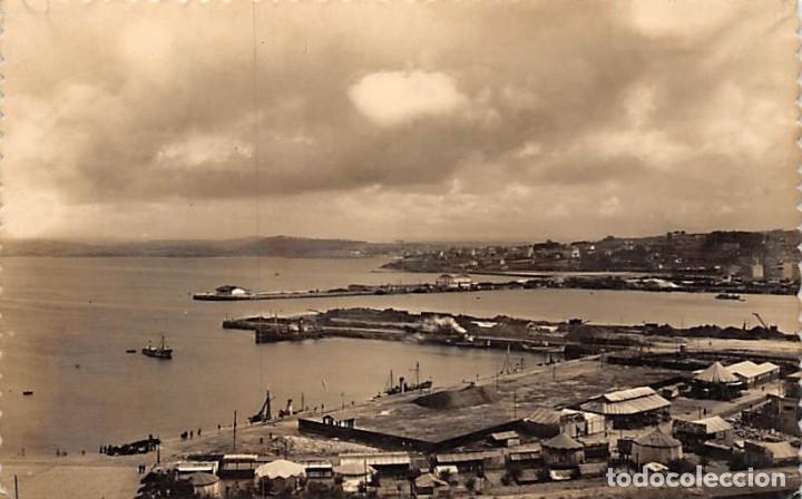 Postales: LA CORU&Ntilde;A.- EL PUERTO