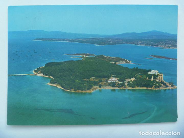 Postales: POSTAL DE LA TOJA ( PONTEVEDRA ) : ISLA DE ENSUE&Ntilde;O, VISTA AEREA . A&Ntilde;OS 70.