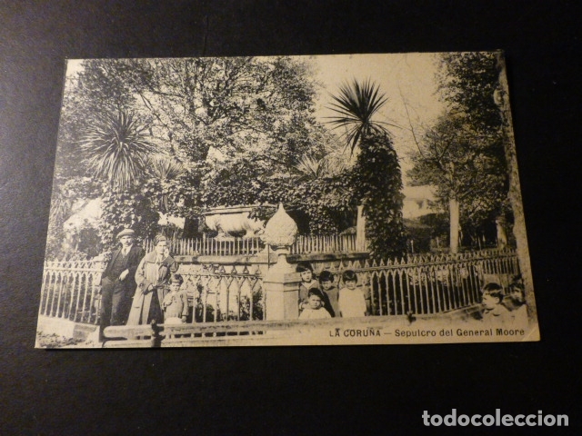 Postales: LA CORU&Ntilde;A SEPULCRO DEL GENERAL MOORE - Foto 1