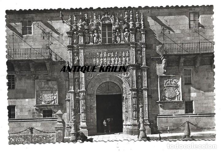 Postkarten: SANTIAGO COMPOSTELA N&ordm; 16 PUERTA DEL HOSPITAL REAL .- FOTO L. ROISIN