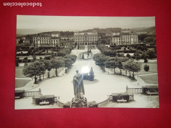 Postales: POSTAL.SANTIAGO DE COMPOSTELA.RESIDENCIA UNIVERSITARIA.USADA.