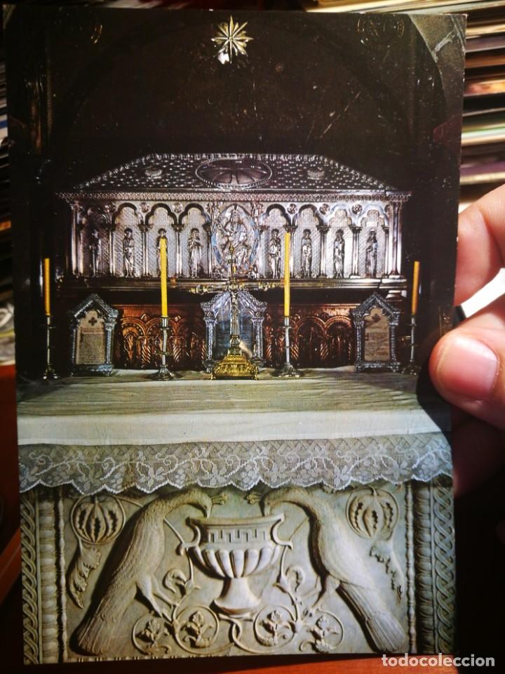 Postales: Postal Santiago de Compostela Catedral Sepulcro del Ap&oacute;stol Santiago N 32 GARC&Iacute;A GARRABELLA S/C