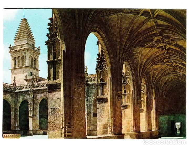 Postales: GALICIA - SANTIAGO DE COMPOSTELA, CATEDRAL, CLAUSTRO - N&ordm; 2072 - ED. ARRIBAS 1968 SIN CIRCULAR