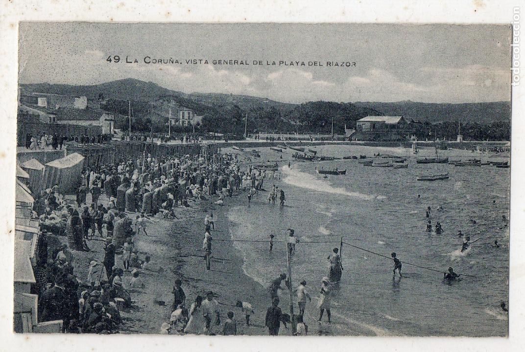 Postales: La Coru&ntilde;a. Vista General de la Playa del Riazor. - Foto 1