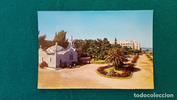 Postales: POSTAL IGLESIA DE LA TOJA Y GRAN HOTEL (1970S) GALICIA