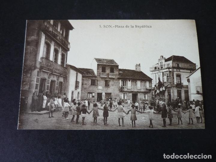 Postales: SON LA CORU&Ntilde;A PLAZA DE LA REPUBLICA - Foto 1