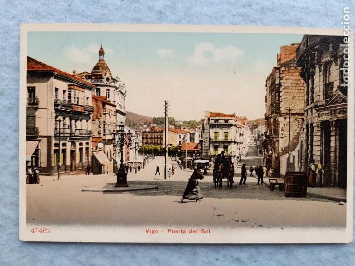 Postales: Vigo. Puerta del Sol. - Foto 1