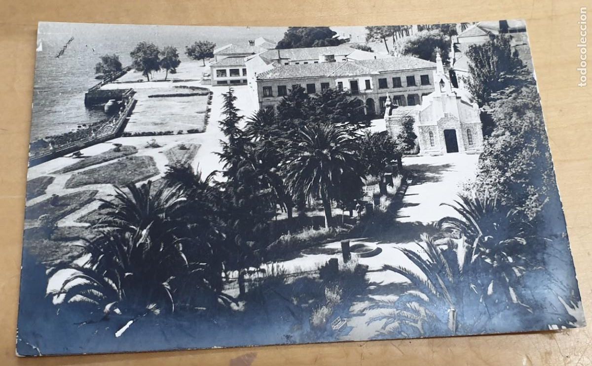 Postales: POSTAL LA TOJA HOTELES ZONA SUR CAPILLA N&ordm; 28 EDICIONES ARTIGOT A&Ntilde;O 1962 ESCRITA 14X9 CM.