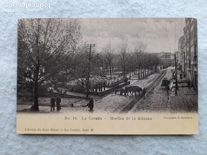 Postales: La Coru&ntilde;a. Muelles de la Aduana. - Foto 1