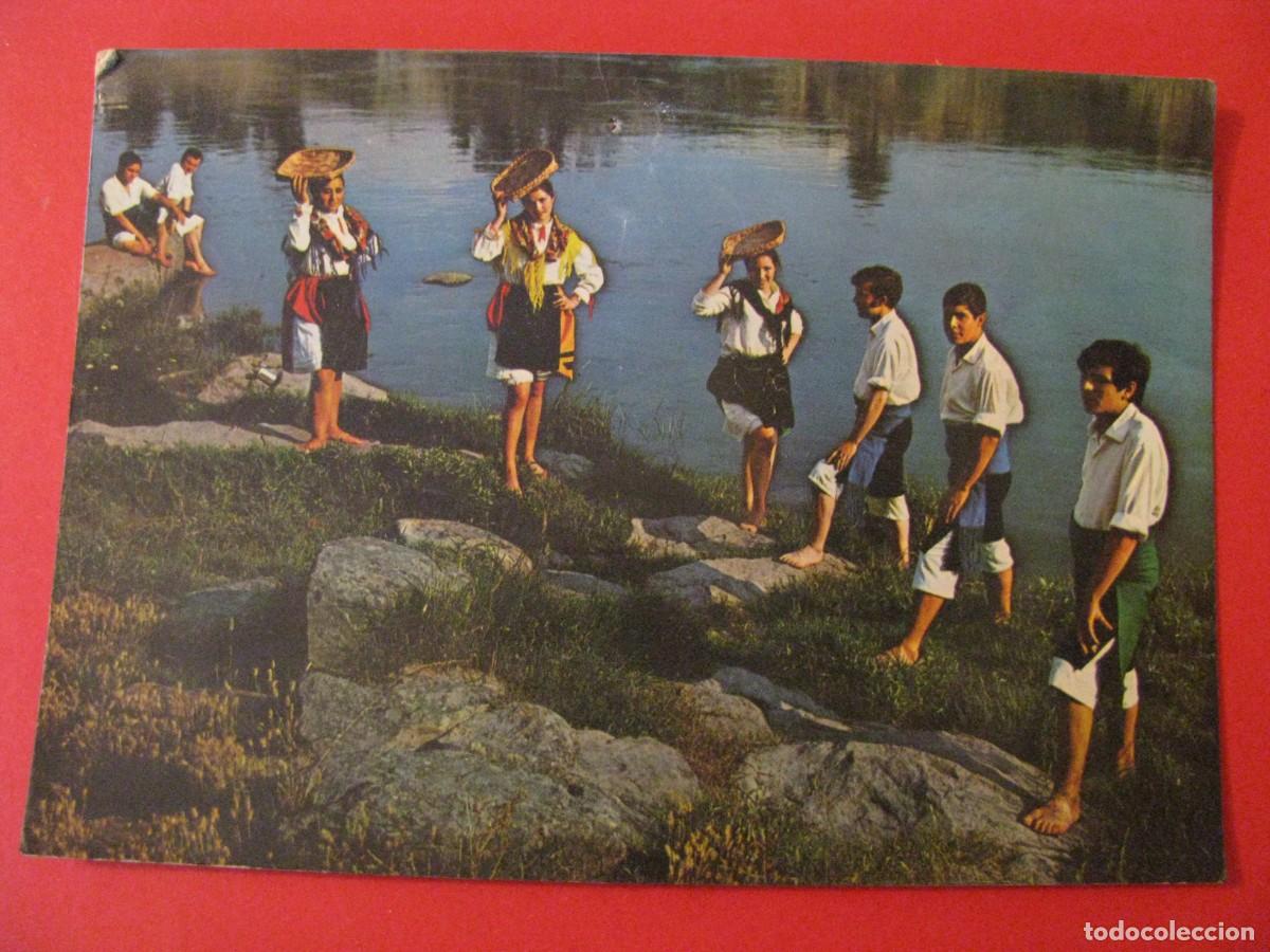 Postkarten: POSTAL DE GALICIA. GRUPO TIPICO. ARRIBAS. DESPERFCETOS.
