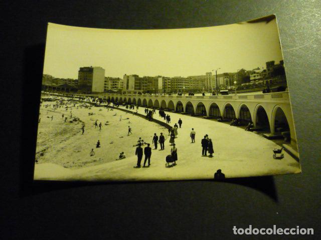 Postales: LA CORU&Ntilde;A PLAYA DE RIAZOR - Foto 1