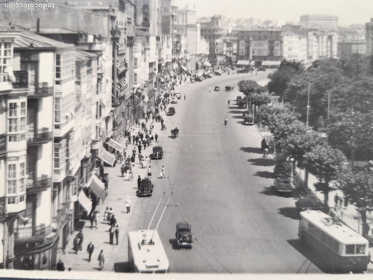 Postales: La Coru&ntilde;a. Avenida de Los Cantones. - Foto 2