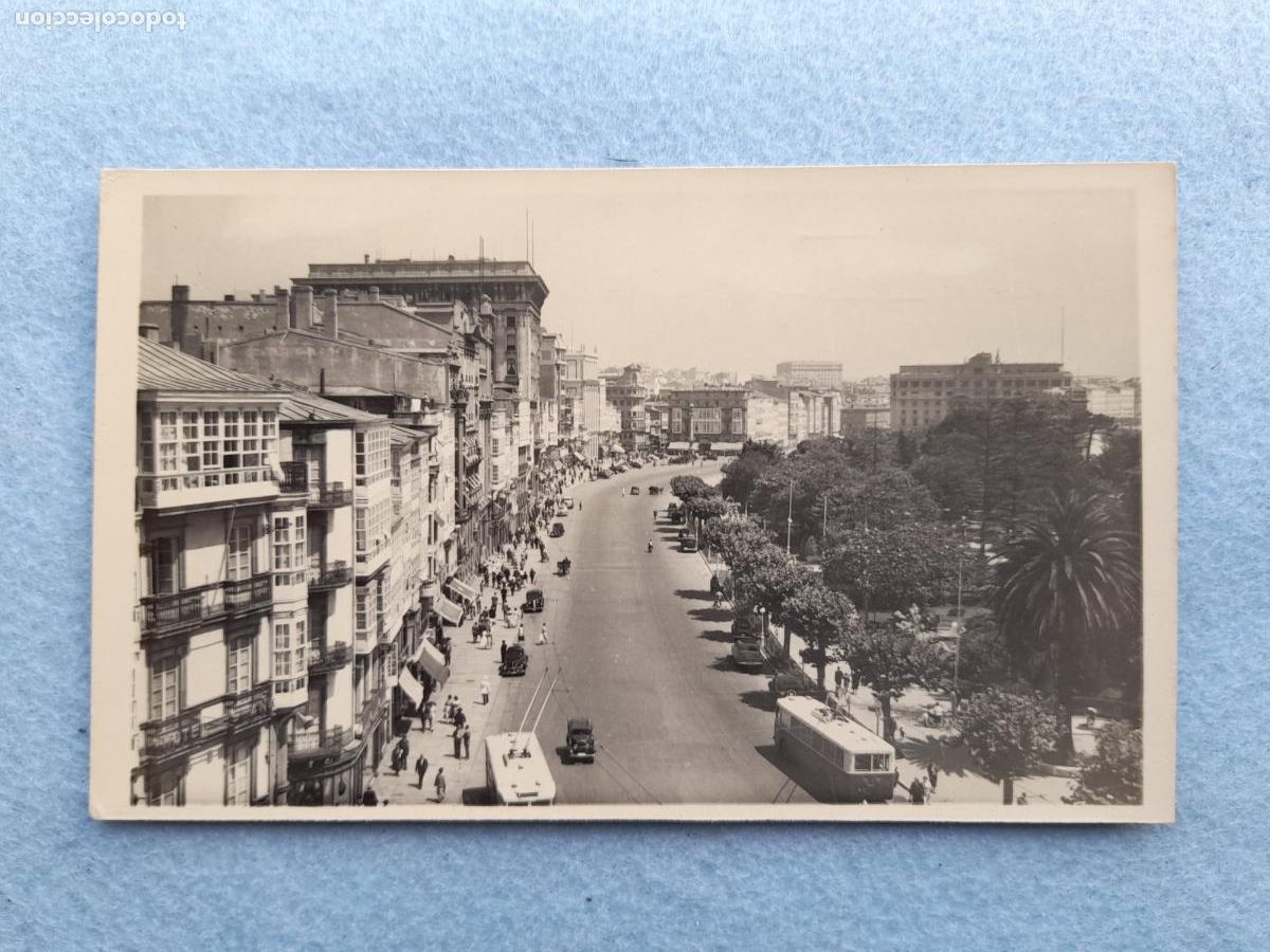 Postales: La Coru&ntilde;a. Avenida de Los Cantones. - Foto 1