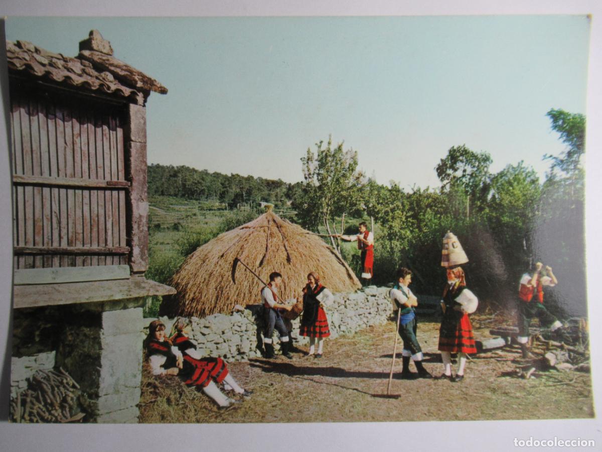 Postales: Folklore Gallego - En la Era - Foto 1
