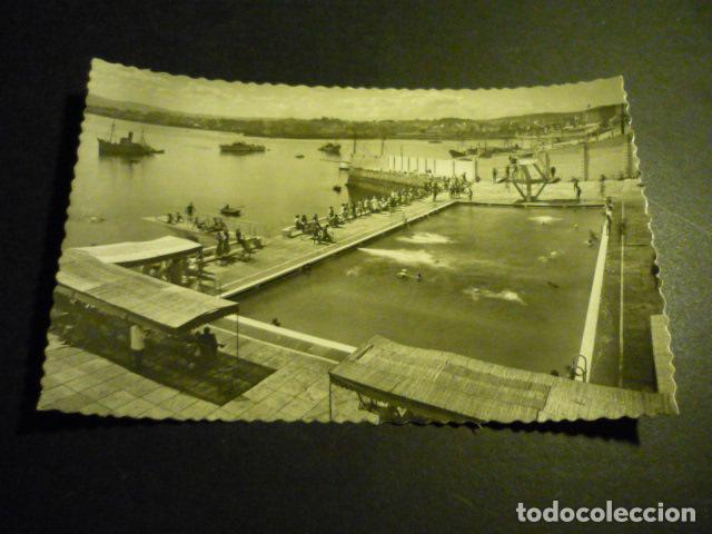 Postales: LA CORU&Ntilde;A LA SOLANA PISCINA - Foto 1