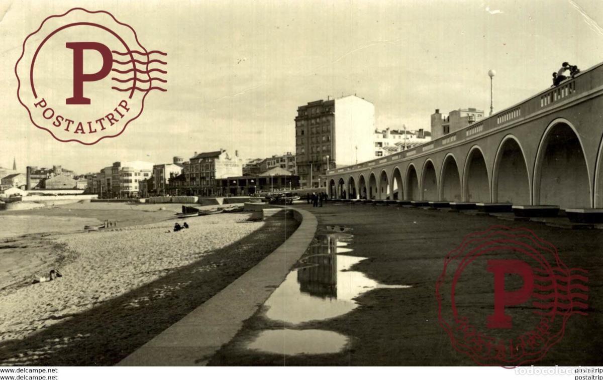 Postales: LA CORU&Ntilde;A ANDENES DE LA PLAYA DE RIAZOR - Foto 1