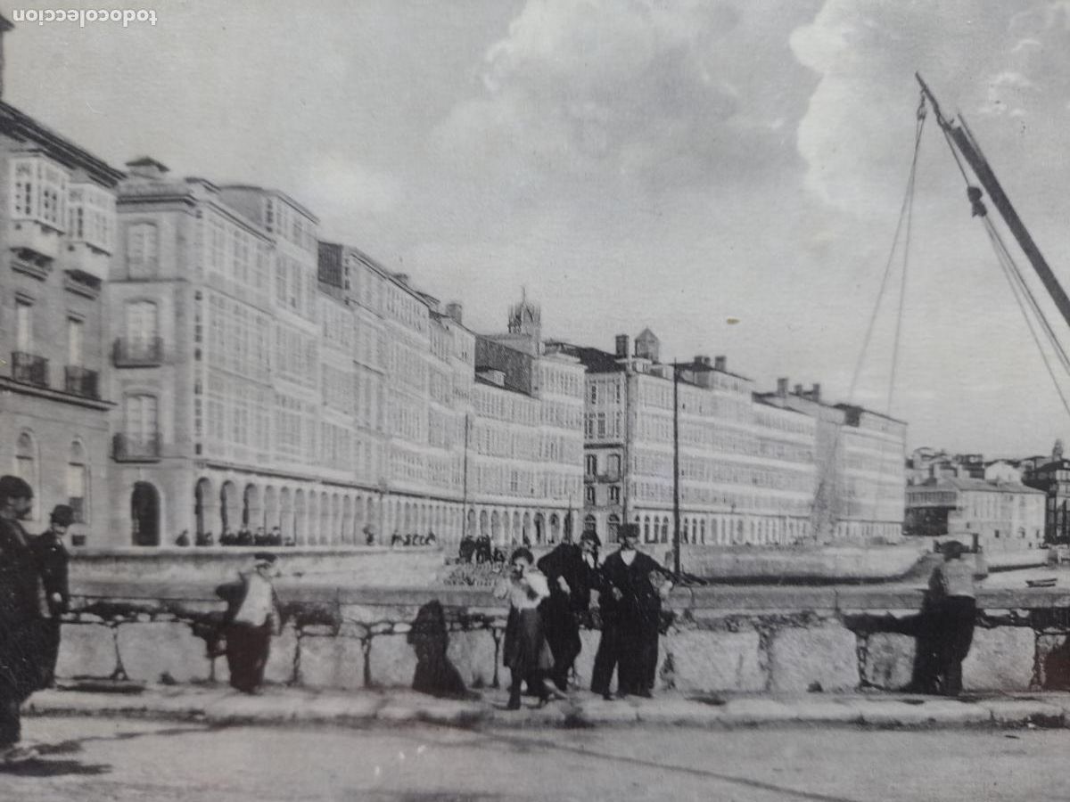 Postales: La Coru&ntilde;a. Calle de la Marina. - Foto 3