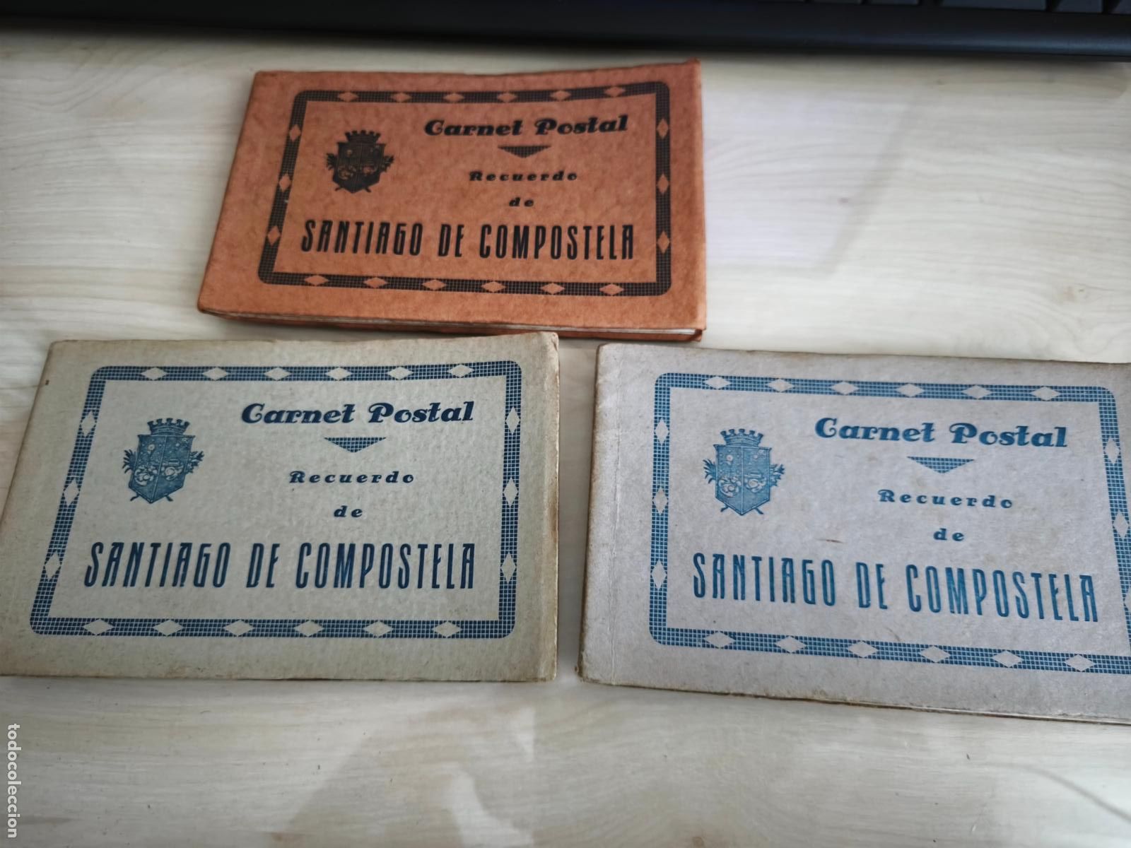 Postales: Tres Carnet Postal recuerdo de Santiago de Compostela. Editados por Negtor. Son distintos
