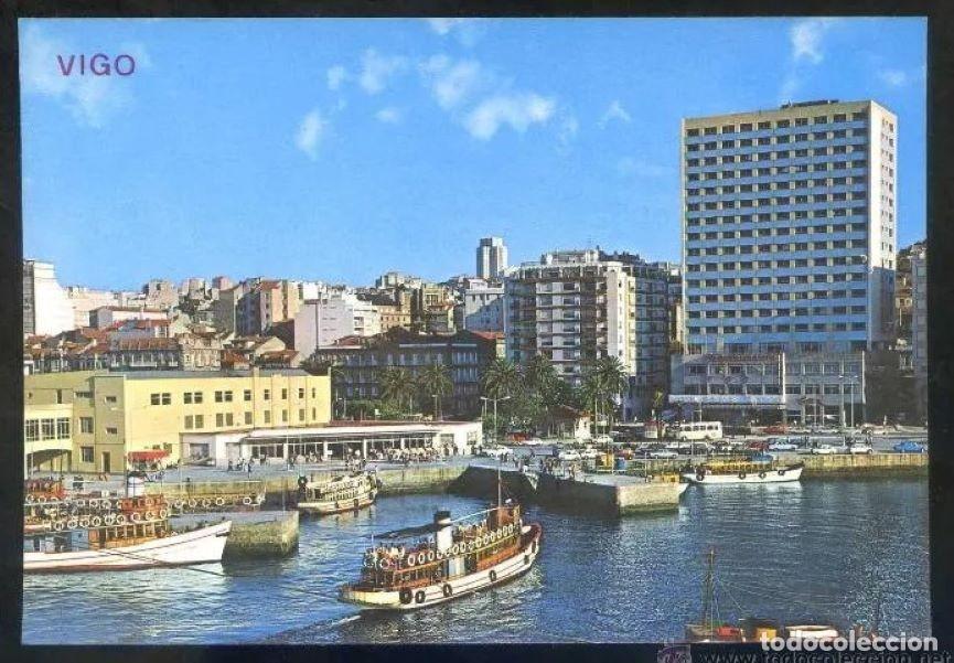 Cartoline: Vigo *D&aacute;rsena...* Ed. Arribas n&ordm; 157. Nueva.