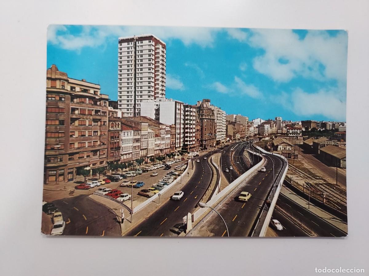 Postales: POSTAL LA CORU&Ntilde;A ACCESOS AL CENTRO DE LA CIUDAD. SIN CIRCULAR. 1972 - Foto 1