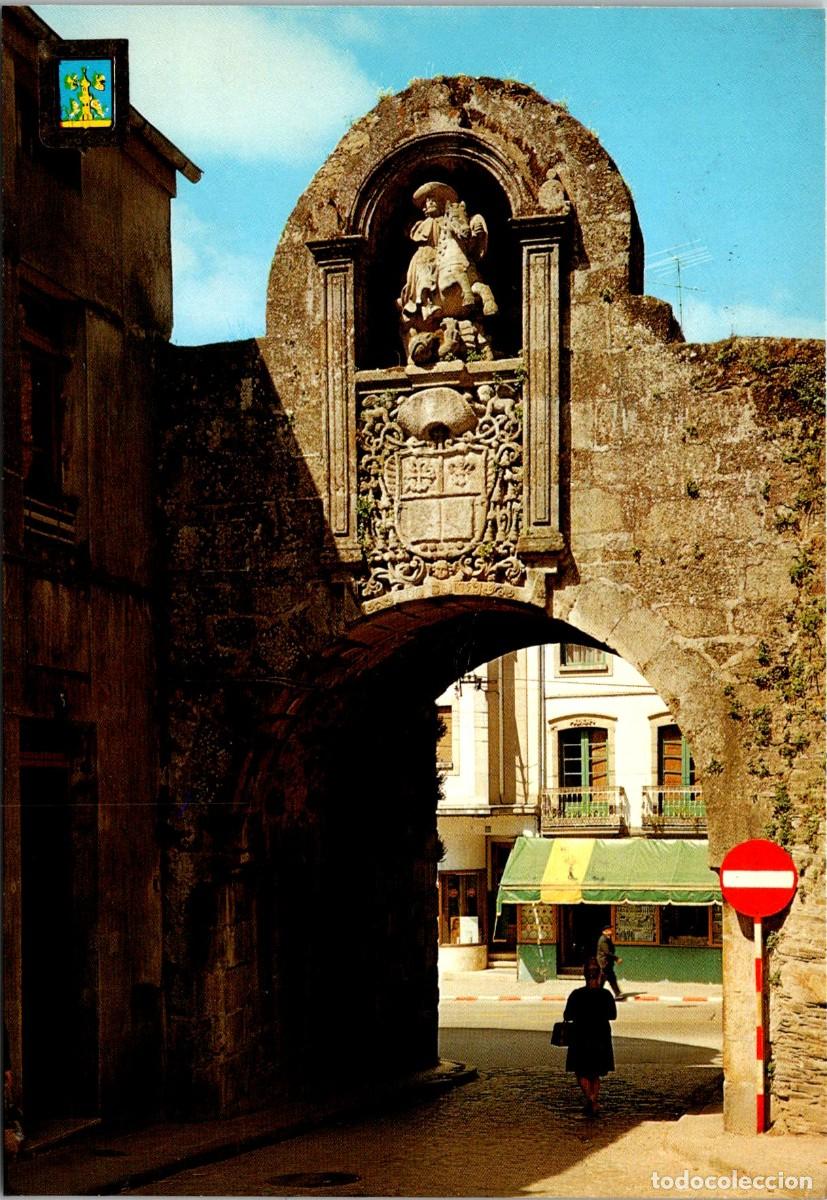 Postales: Lugo - Puerta de Santiago - FISA 15 - 149x102mm