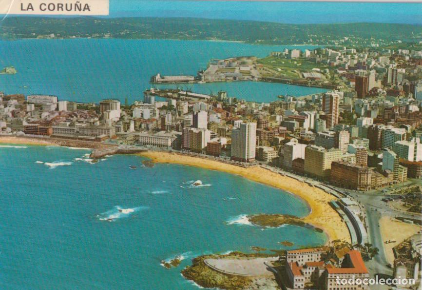 Postales: LA CORU&Ntilde;A, VISTA A&Eacute;REA, PLAYA DE RIAZOR Y PARCIAL - POSTALES FAMA N&ordm;3430 - S/C