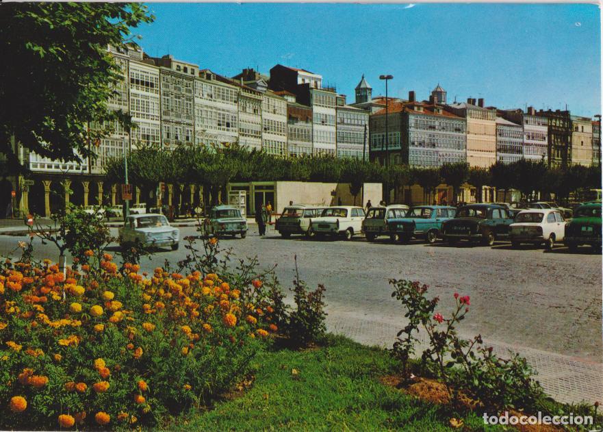 Postales: LA CORU&Ntilde;A, AVENIDA DE LA MARINA - EDICIONES ARRIBAS N&ordm;2106 - S/C