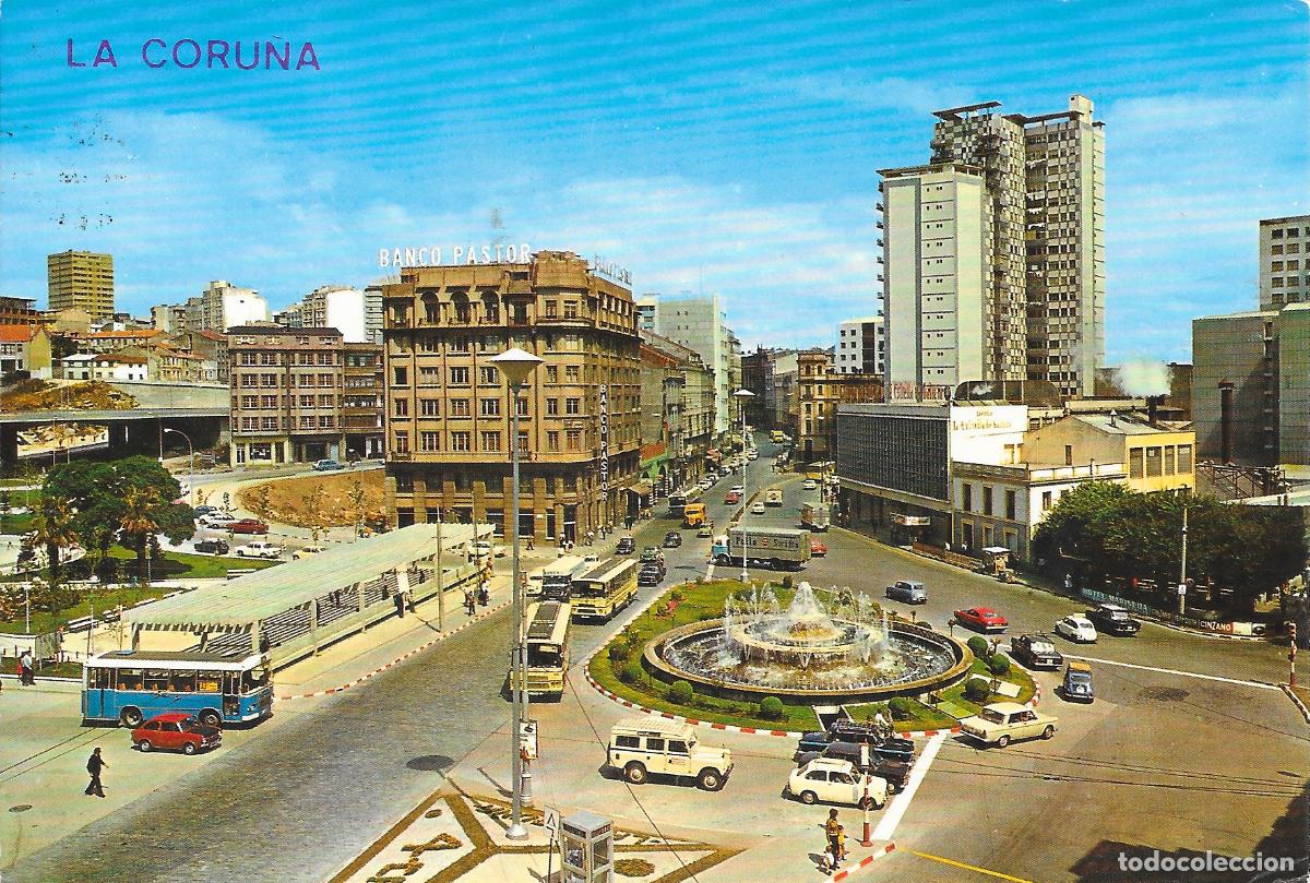 Postales: [POSTAL] Plaza de Cuatro Caminos. La Coru&ntilde;a (circulada)