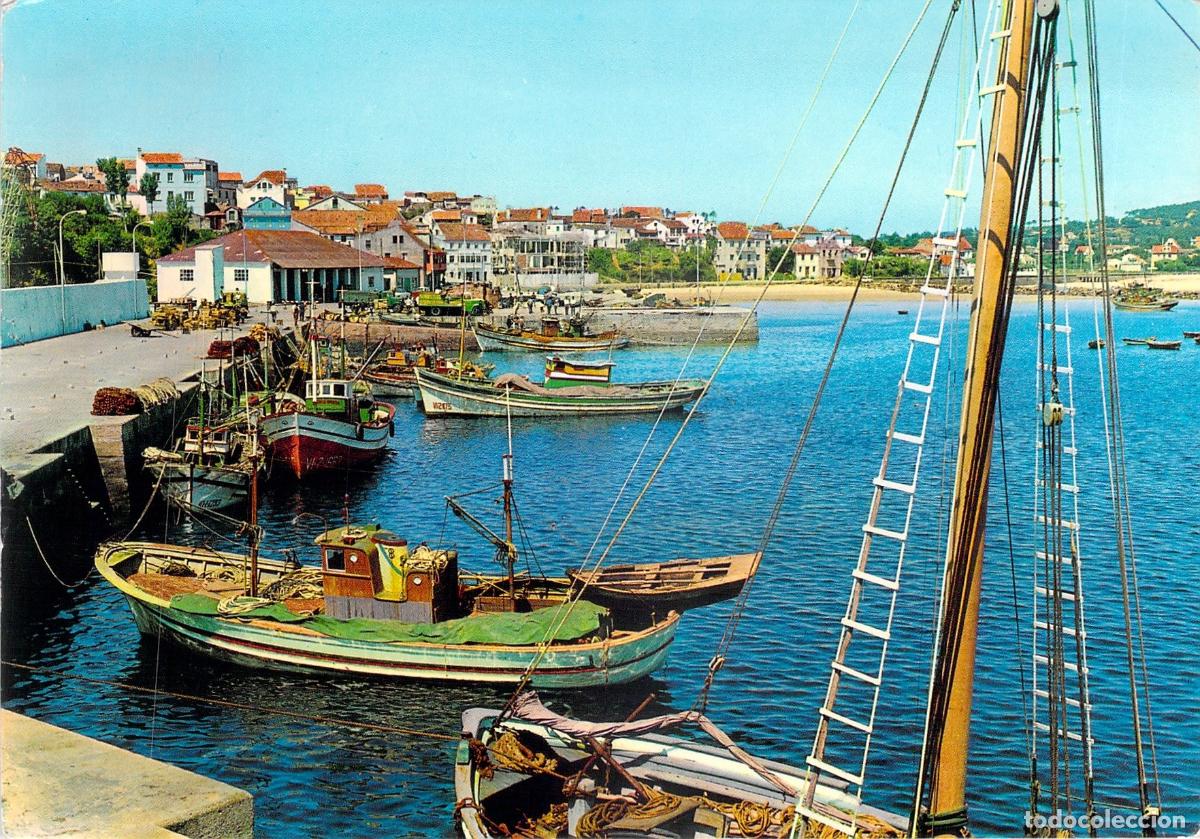 Postales: Postal de Portonovo Sanxenxo Galicia Vista del Puerto con Barcos