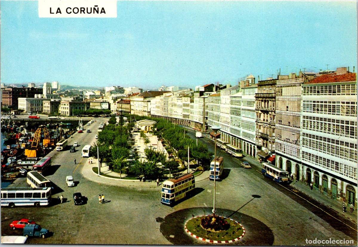Postales: La Coru&ntilde;a-Puerta Real y Avenida de la Marina- Fama 6191 - Troleb&uacute;s 2 pisos x2 - Autocares-Vinos Coes