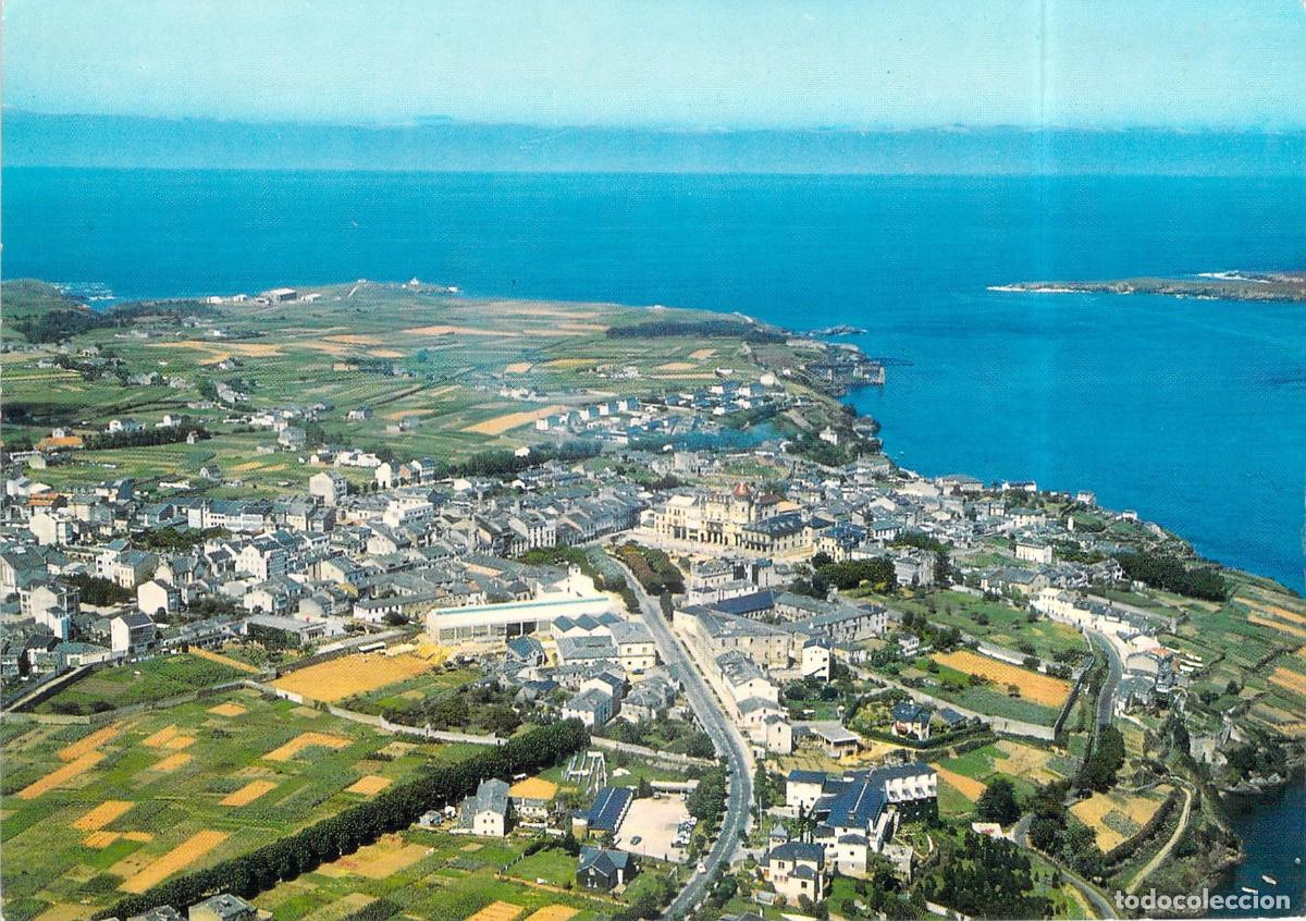 Postales: Postal de Ribadeo Vista A&eacute;rea Panor&aacute;mica de la Costa Gallega