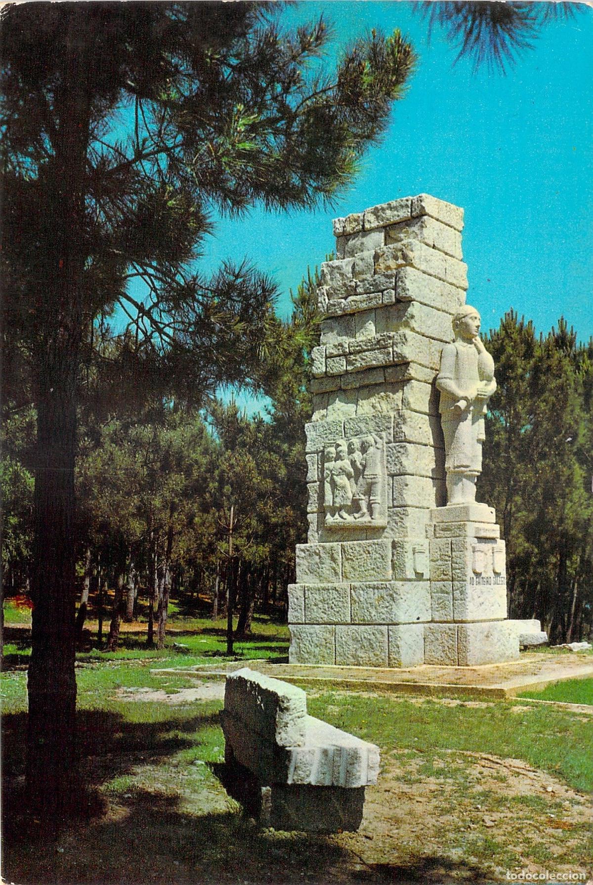 Postales: Postal Monumento al Gaitero Gallego en Ribadeo Monte de Santa Cruz