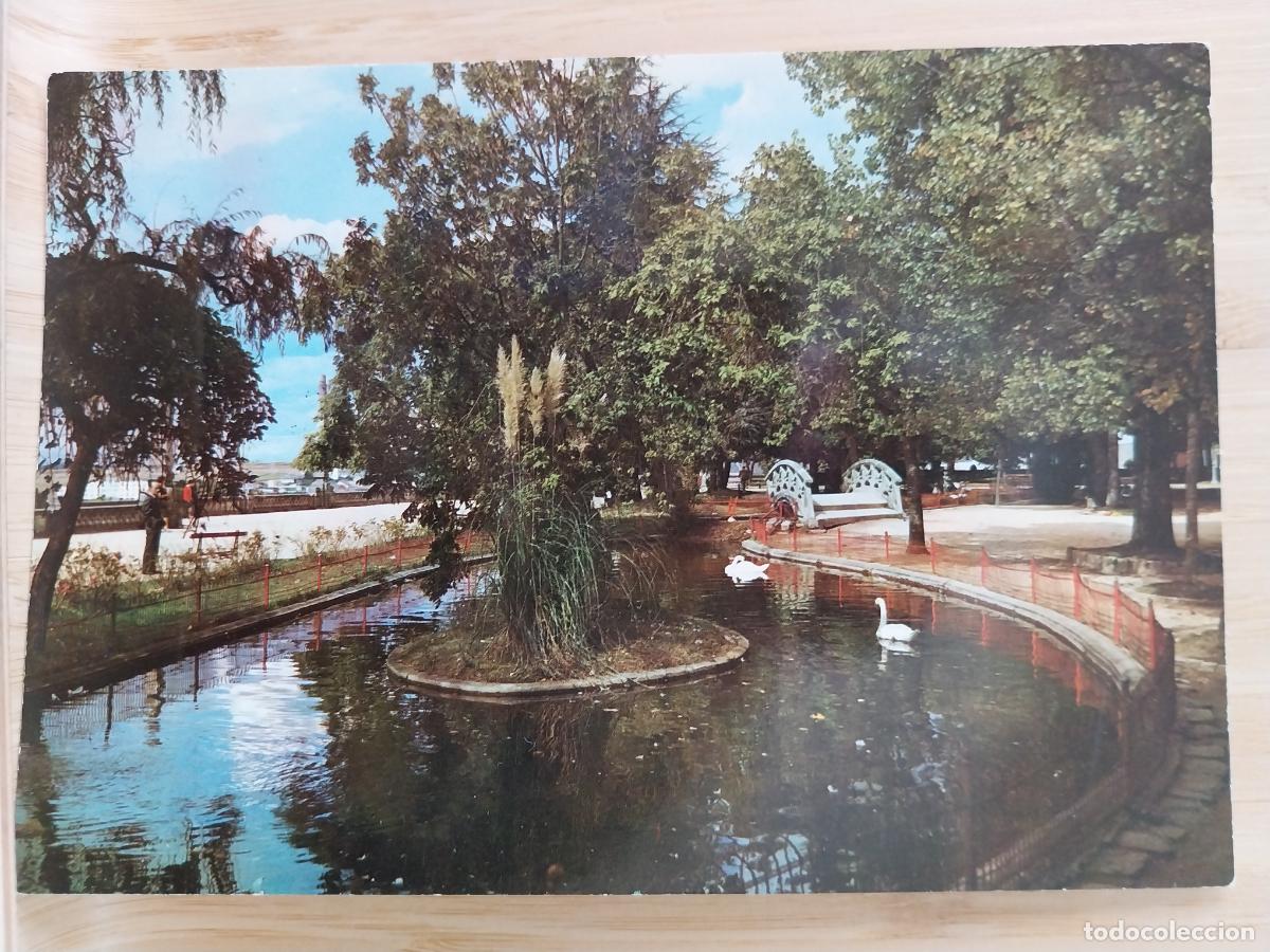 Postais: LUGO PARQUE ROSALIA CASTRO ED ARRIBAS 2006