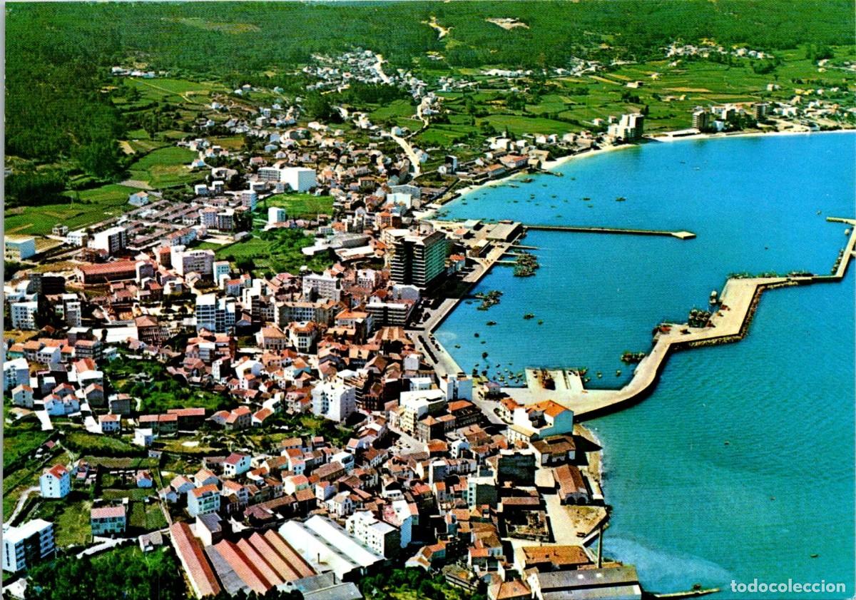 Postales: Santa Eugenia de Riveira (La Coru&ntilde;a) - Vista a&eacute;rea - Fama 3494 - 149x104mm