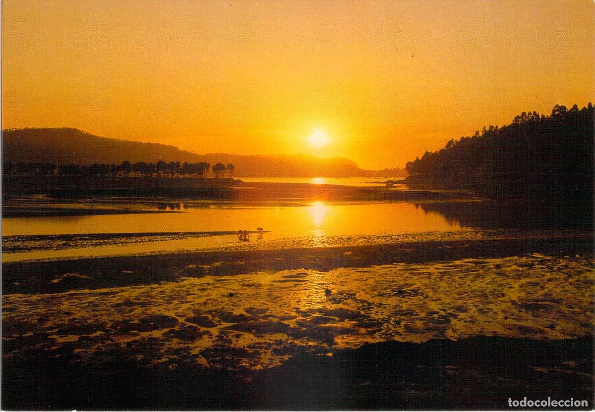 Postales: Postal Puesta de Sol en Galicia Atardecer Paisaje Natural