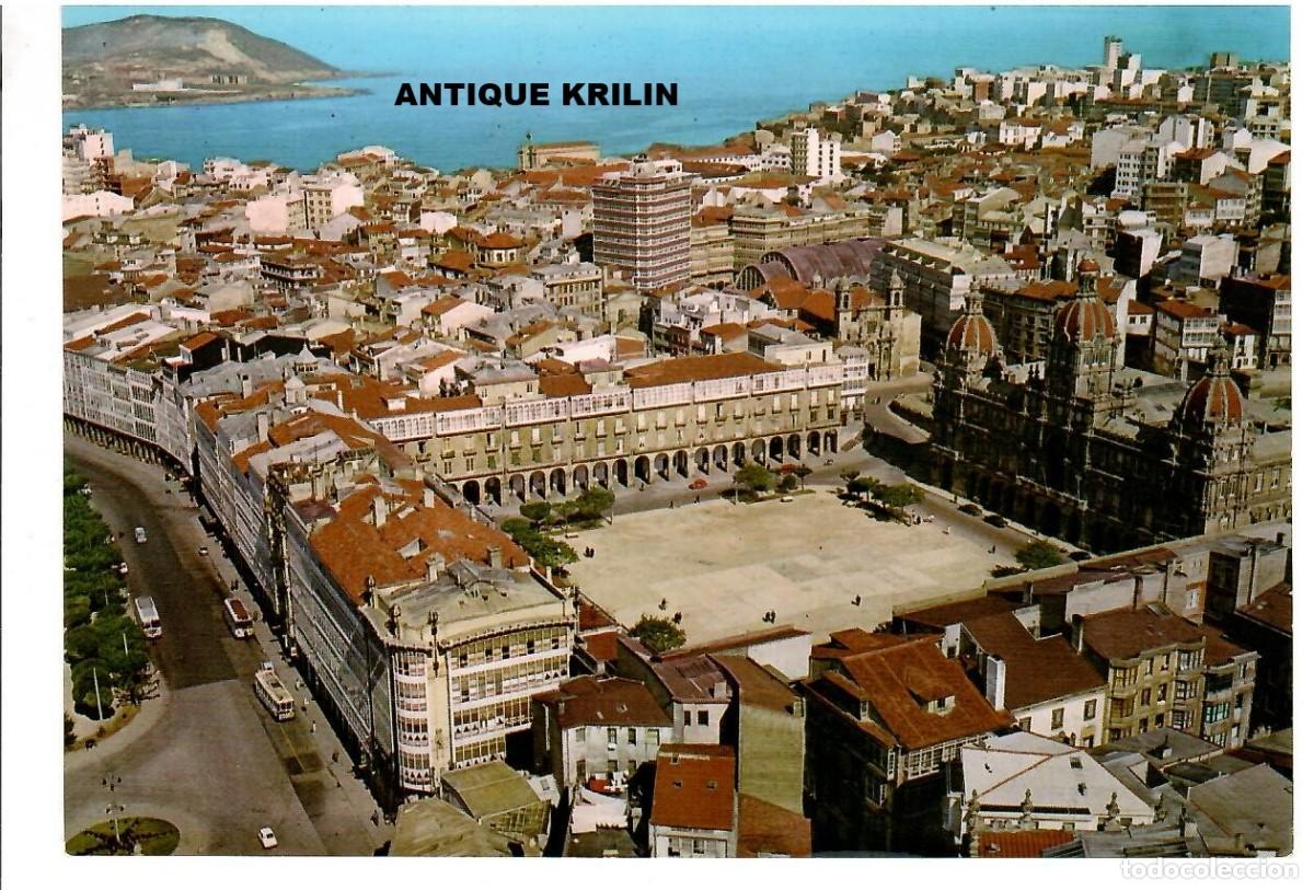 Postales: LA CORU&Ntilde;A N&ordm; 667 PLAZA DE MARIA PITA / EDICIONES ALARDE / SIN FRANQUEAR