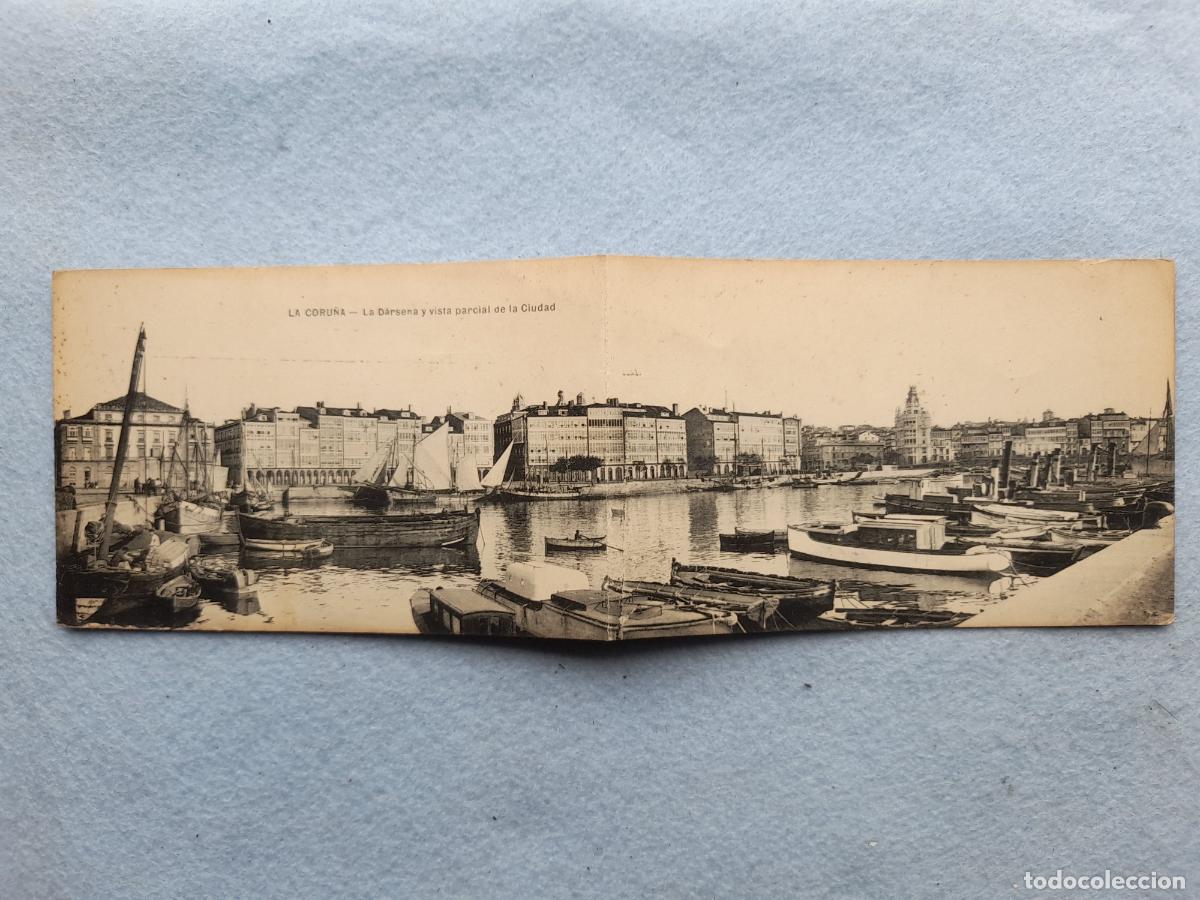 Postales: Postal Doble. La Coru&ntilde;a. La D&aacute;rsena y Vista Parcial de la Ciudad.