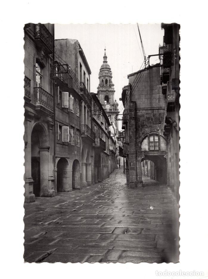 Postales: SANTIAGO DE COMPOSTELA.- R&Uacute;A DEL VILLAR.