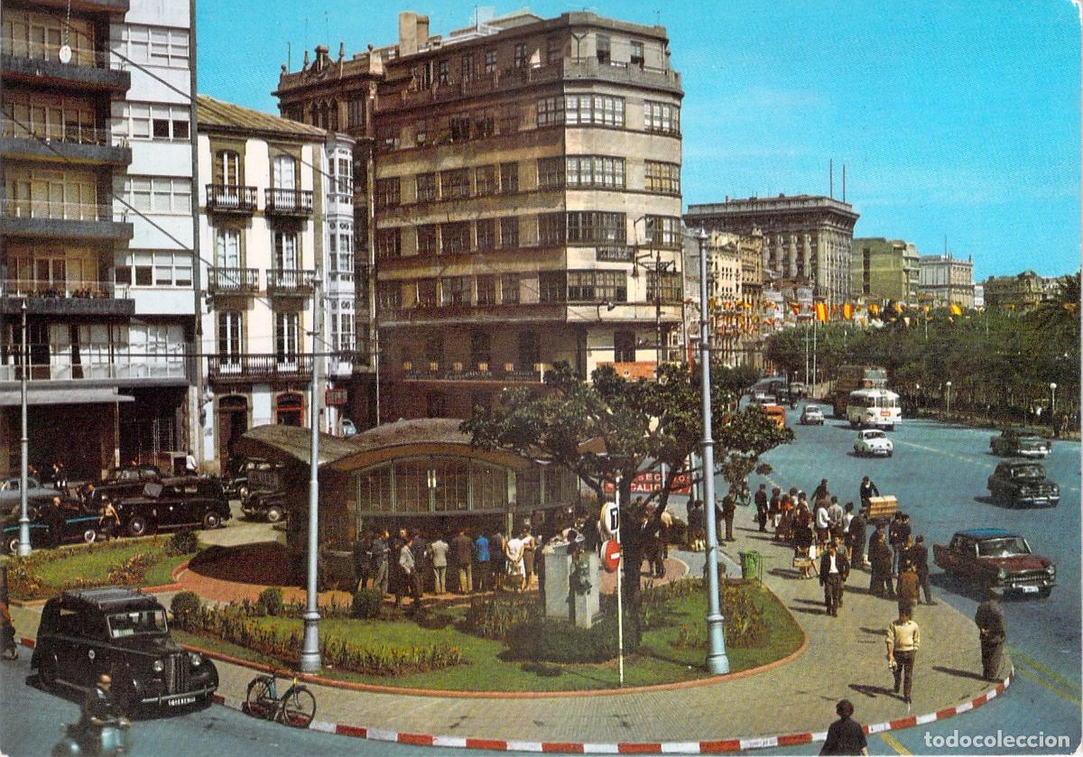 Postales: Postal de la Plaza de Orense en La Coru&ntilde;a