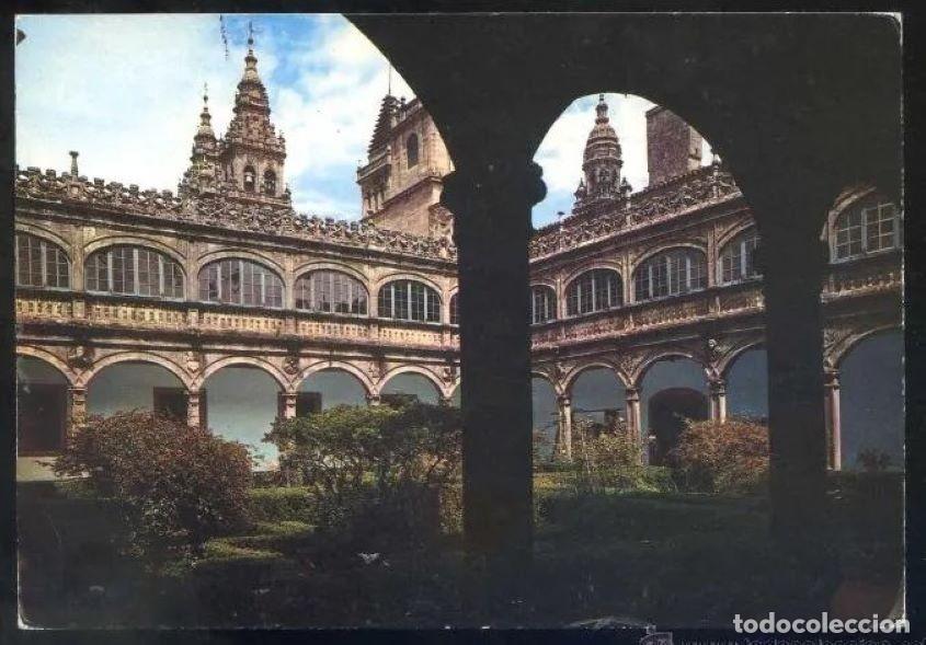 Postales: Santiago de Compostela *Colegio...* Ed. Arribas n&ordm; 2038. Circulada Santiago 1971.