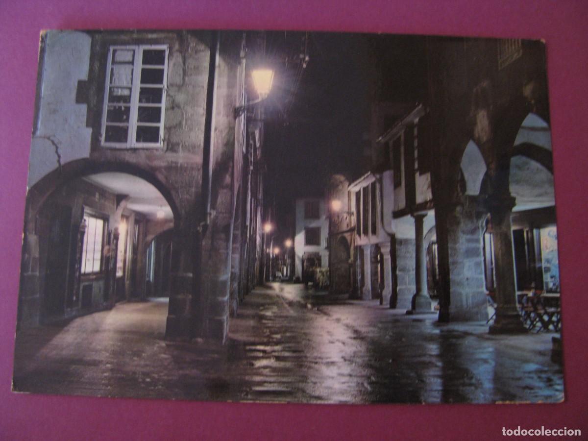 Postales: POSTAL DE SANTIAGO DE COMPOSTELA. RUA DEL VILLAR. NOCTURNA. ARRIBAS. CIRCULADA