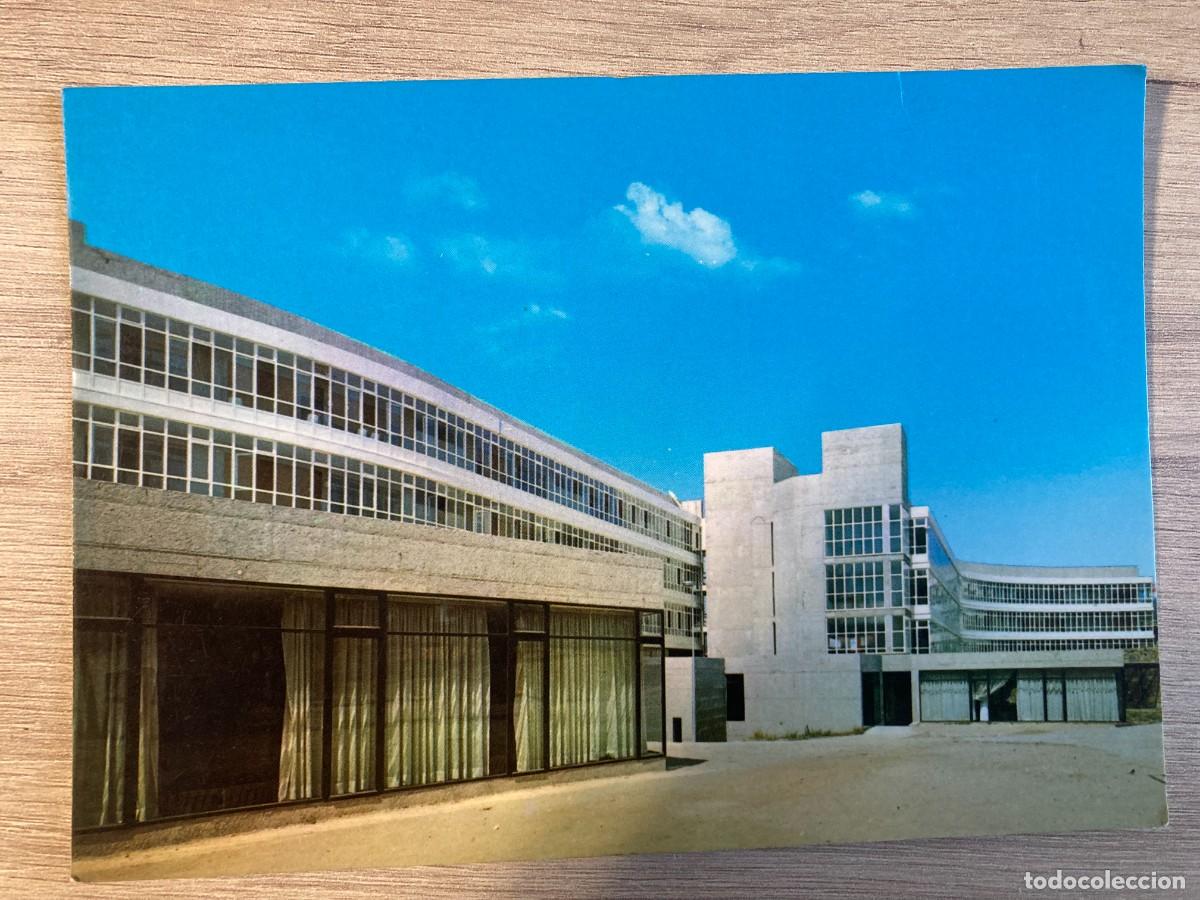 Postales: POSTAL, ORENSE, UNIVERSIDAD LABORAL, FACHADA POSTERIOR, COLECCI&Oacute;N PERLA 4217