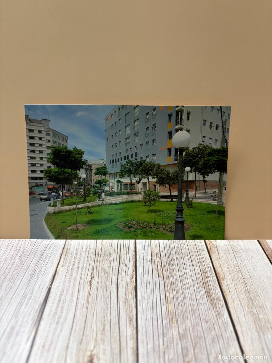 Postales: TARJETA POSTAL. LA CORU&Ntilde;A. 270.- PLAZA DE LOS CASTA&Ntilde;OS. EDICIONES ARRIBAS