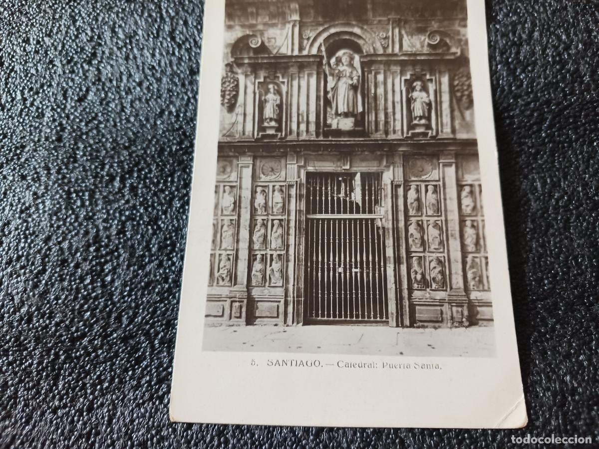Postales: SANTIAGO DE COMPOSTELA, CATEDRAL, puerta santa, circulada 1954