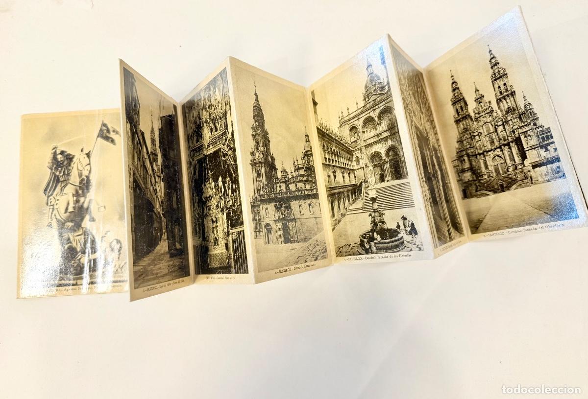 Postcards: 12 postales recuerdo de Santiago de Compostela