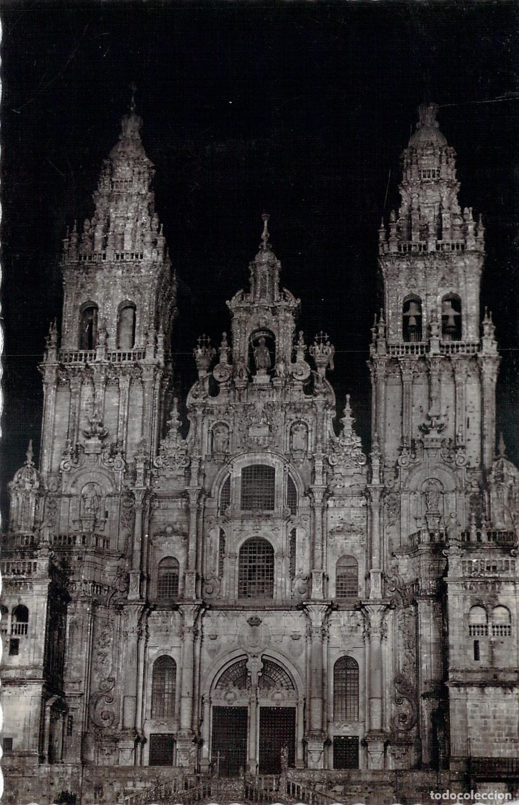 Postales: Postal de Santiago de Compostela Catedral Fachada del Obradoiro Nocturna