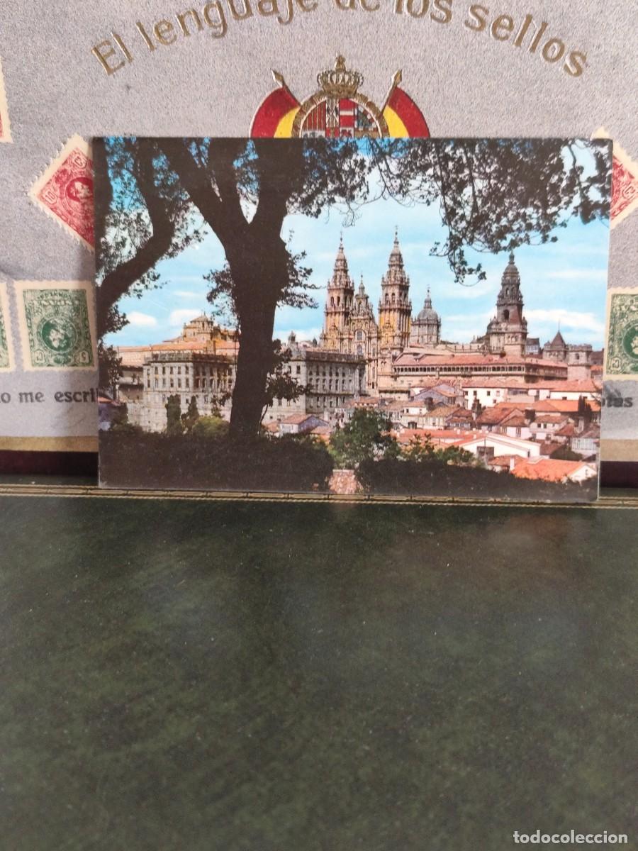Postales: P5854 Postal Santiago de Compostela 2080 La Catedral desde el Paseo de la Herradura . Edic.Arribas