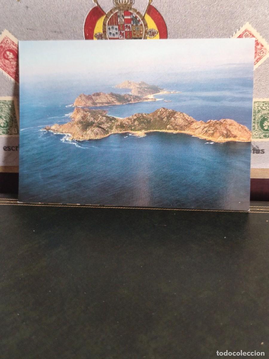 Postais: P5883 Postal Vigo 32 Islas Cies a&eacute;rea . Edc. La Regi&oacute;n
