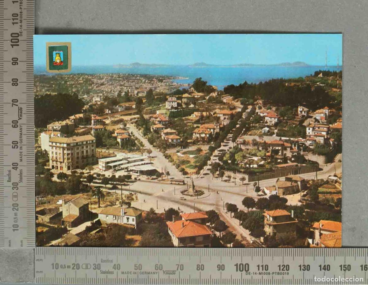 Postales: POSTAL. Vigo - Plaza de Espa&ntilde;a y vista parcial - Zona residencial El Castro