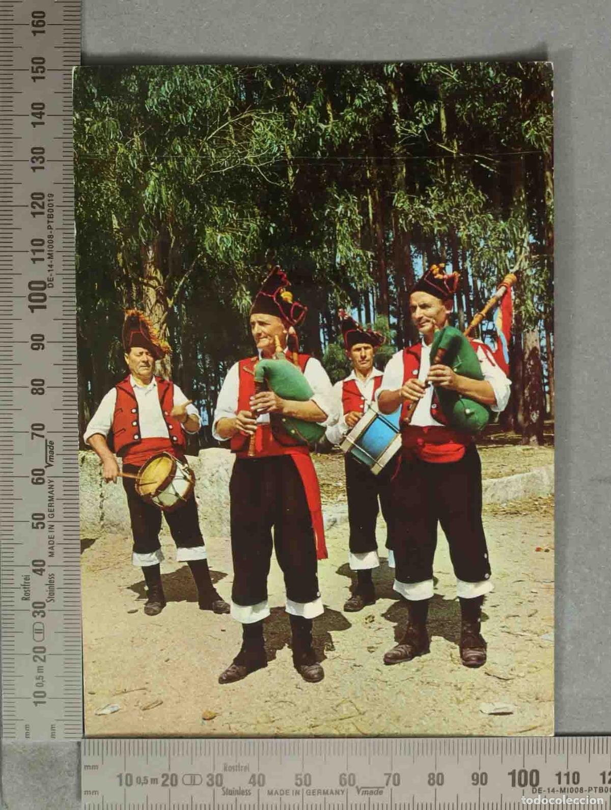 Postales: POSTAL. Grupo de gaiteros tradicionales de Galicia